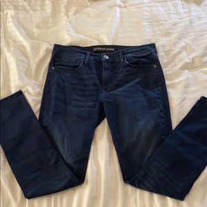 Express mid-rise “legging”